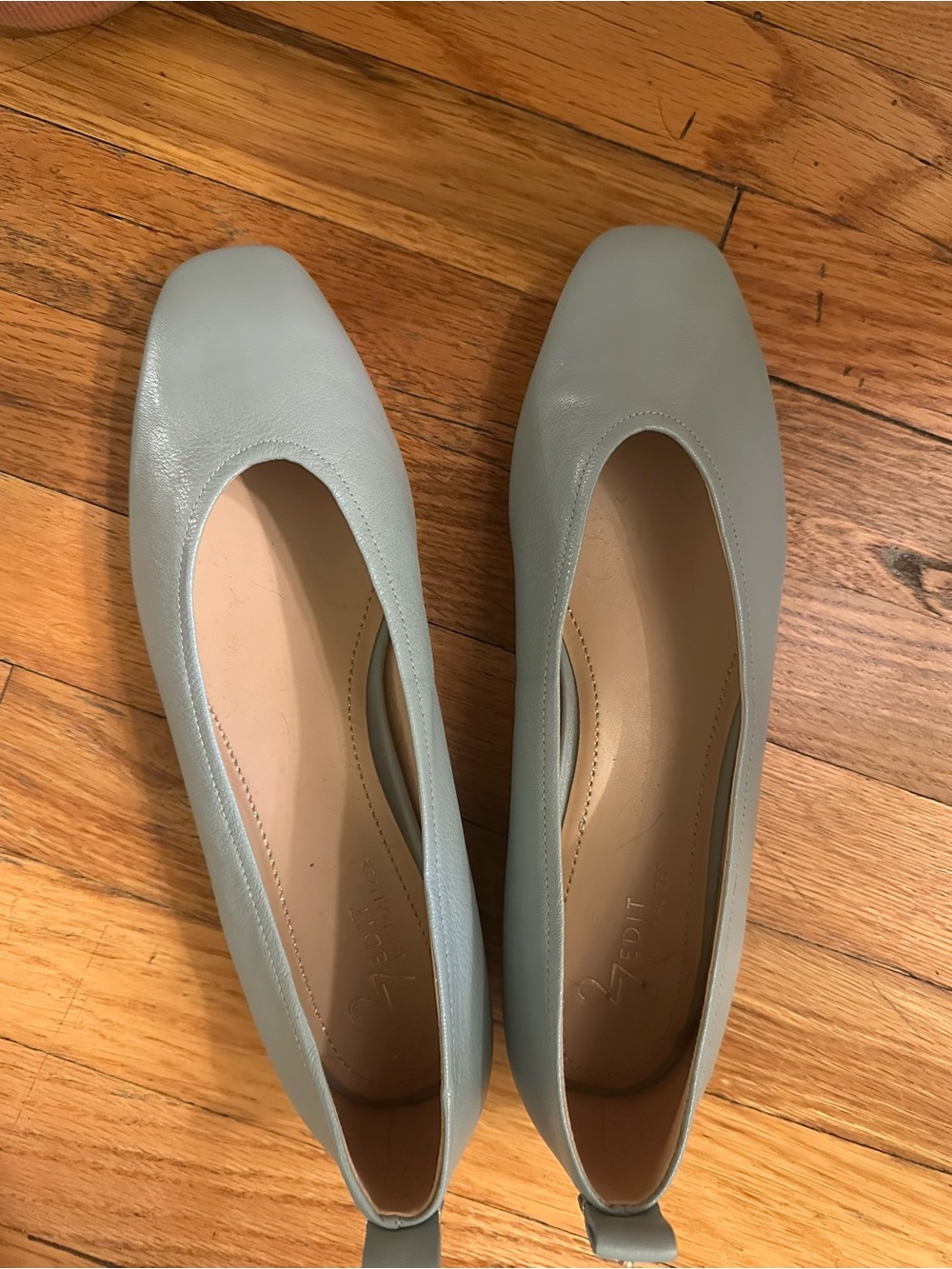 Ladies Powder  Blue  Leather Ballet Flats. NEVER WORN!!